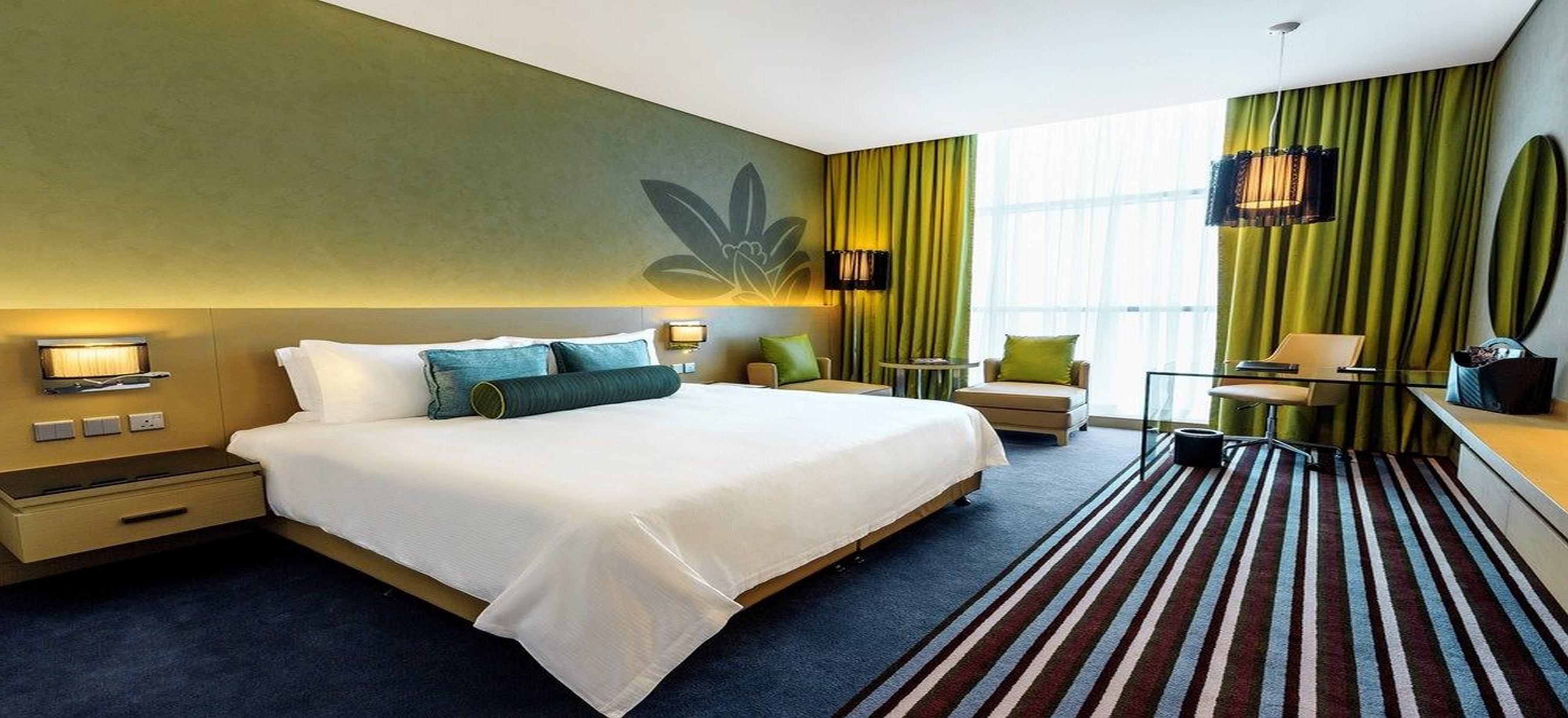 Downtown Rotana Hotel Al-Manamah Bagian luar foto Deluxe Room