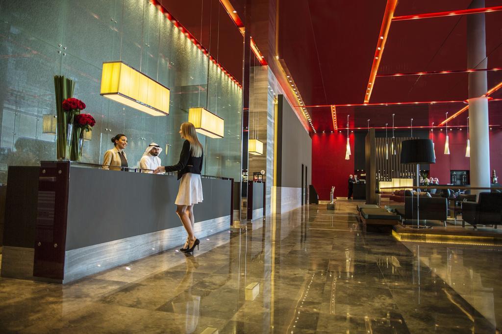 Downtown Rotana Hotel Al-Manamah Bagian luar foto Lobby